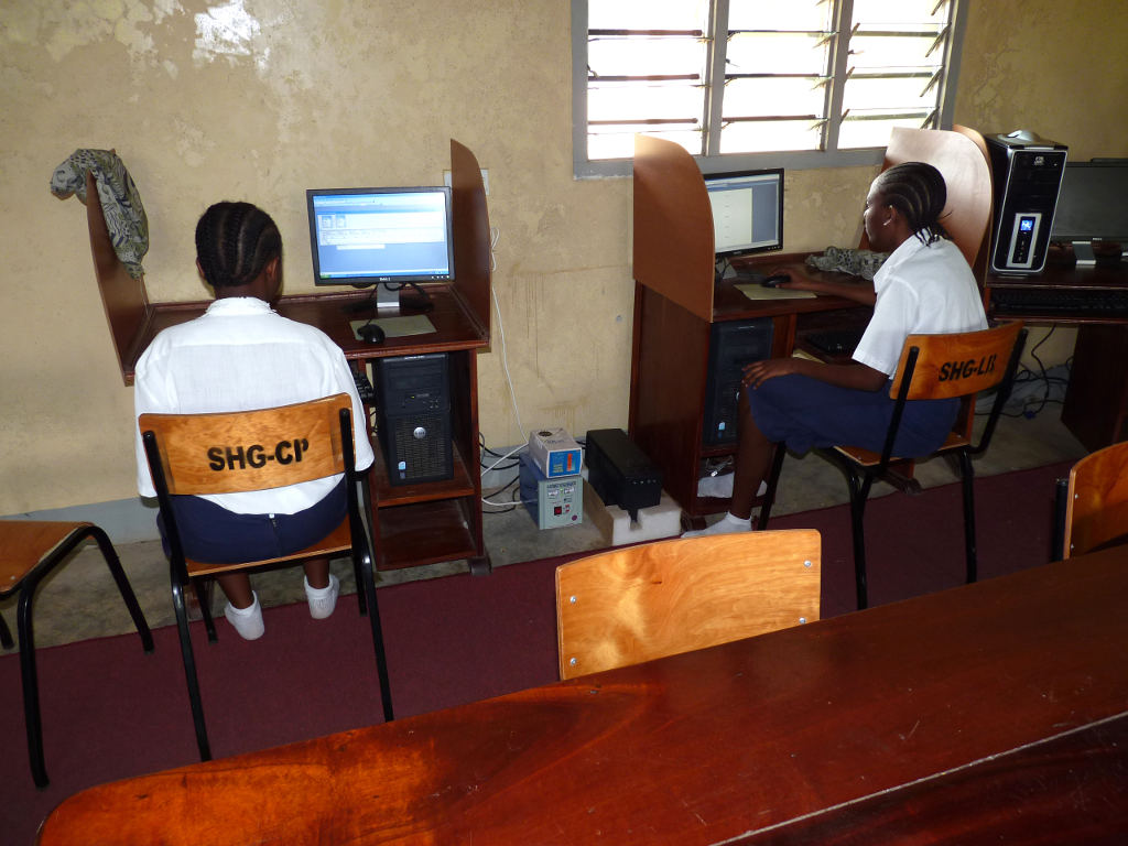 Computer education in the girls' secondary school.