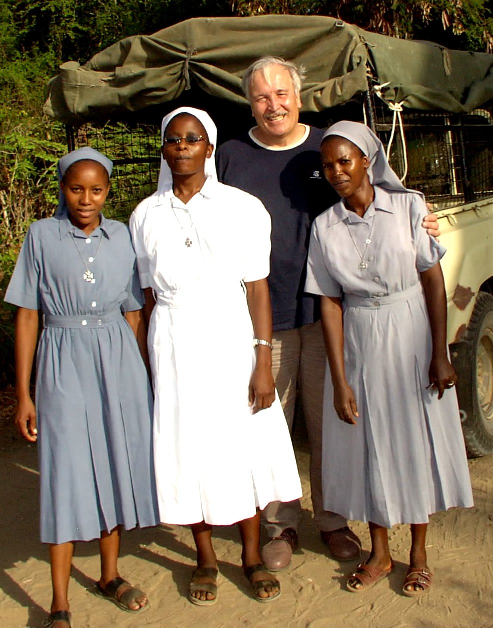 Nursing team working in the Aids orphan project.